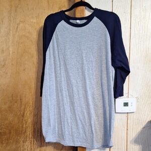 Men's Long Sleeve Raglan Shirt - Gray and Navy